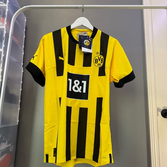 2023/24 Dortmund x Puma Authentic Home Kit - Picture 1 of 6